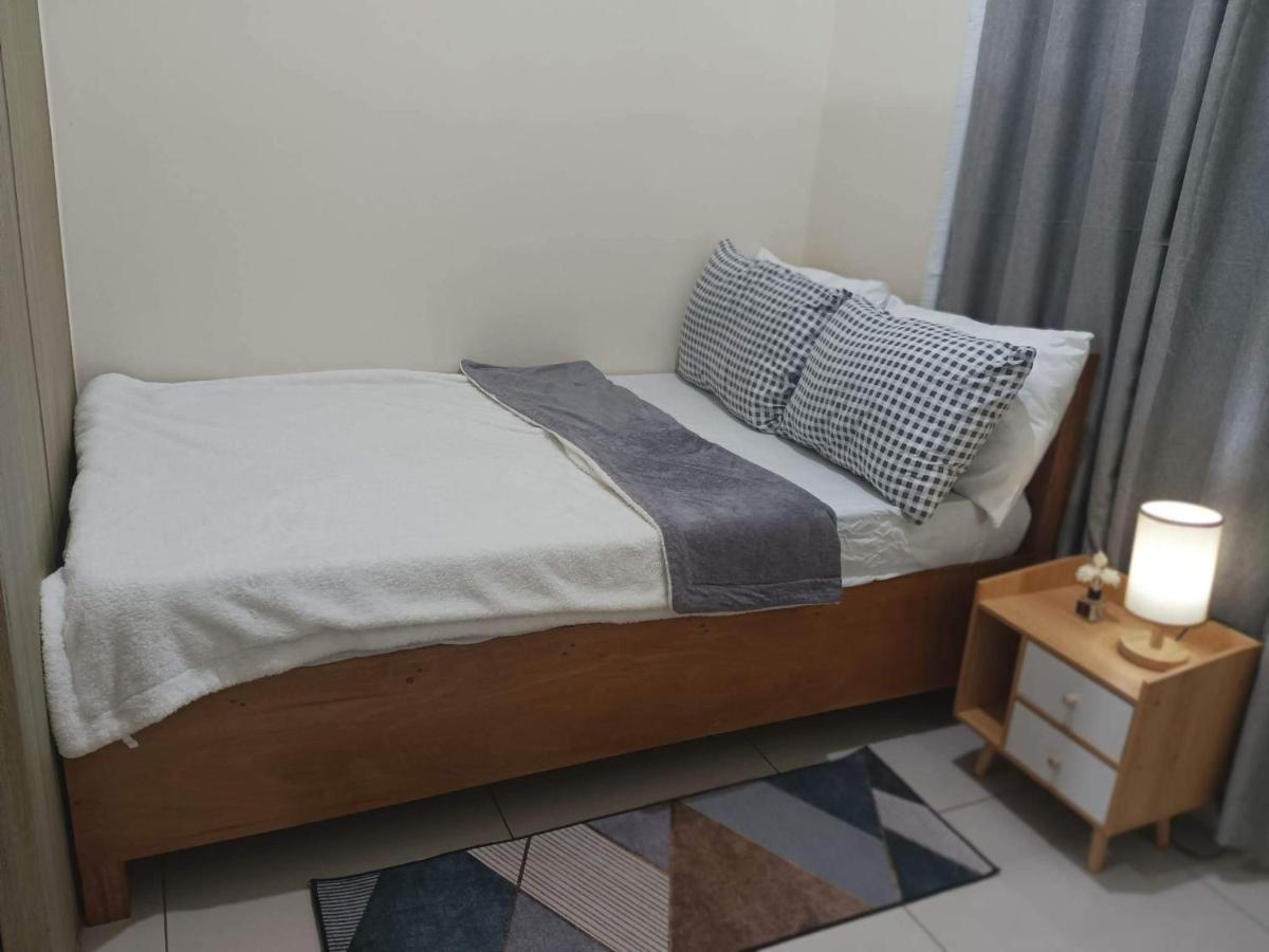 Breeze Residences - 1Br Unit With Balcony -Top Floor マニラ市 エクステリア 写真