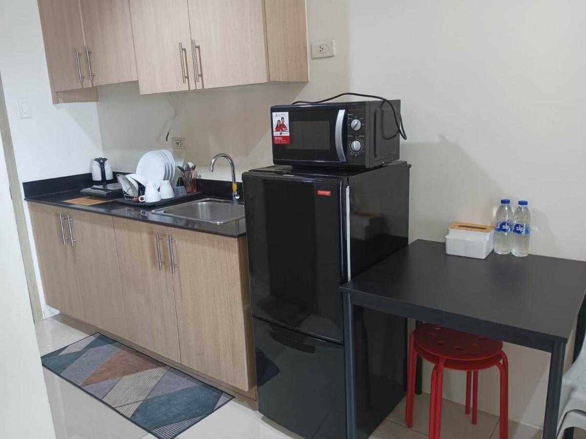 Breeze Residences - 1Br Unit With Balcony -Top Floor マニラ市 エクステリア 写真